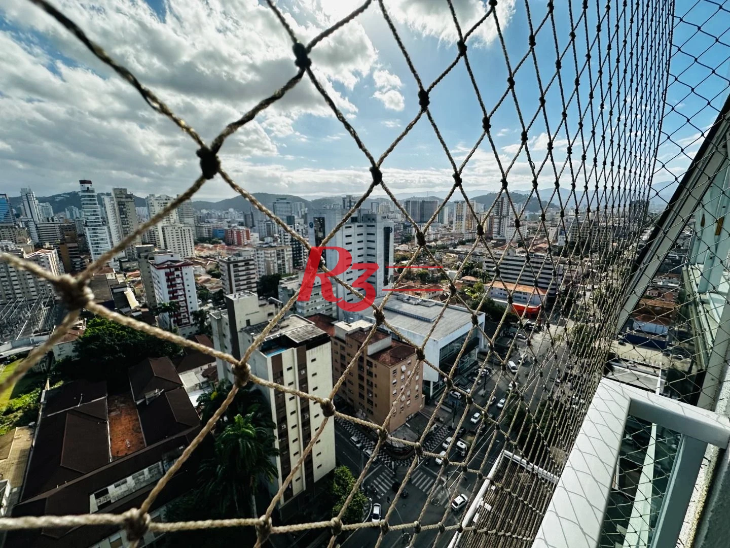 Apartamento com 2 dormitórios à venda, 70 m² por R$ 820.000,00 - Boqueirão - Santos/SP