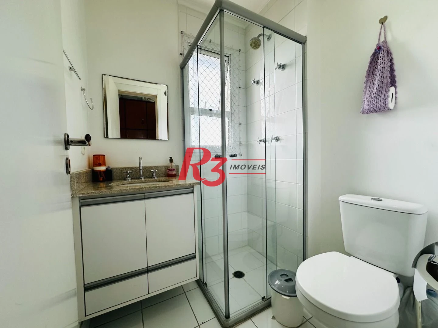 Apartamento com 2 dormitórios à venda, 70 m² por R$ 820.000,00 - Boqueirão - Santos/SP