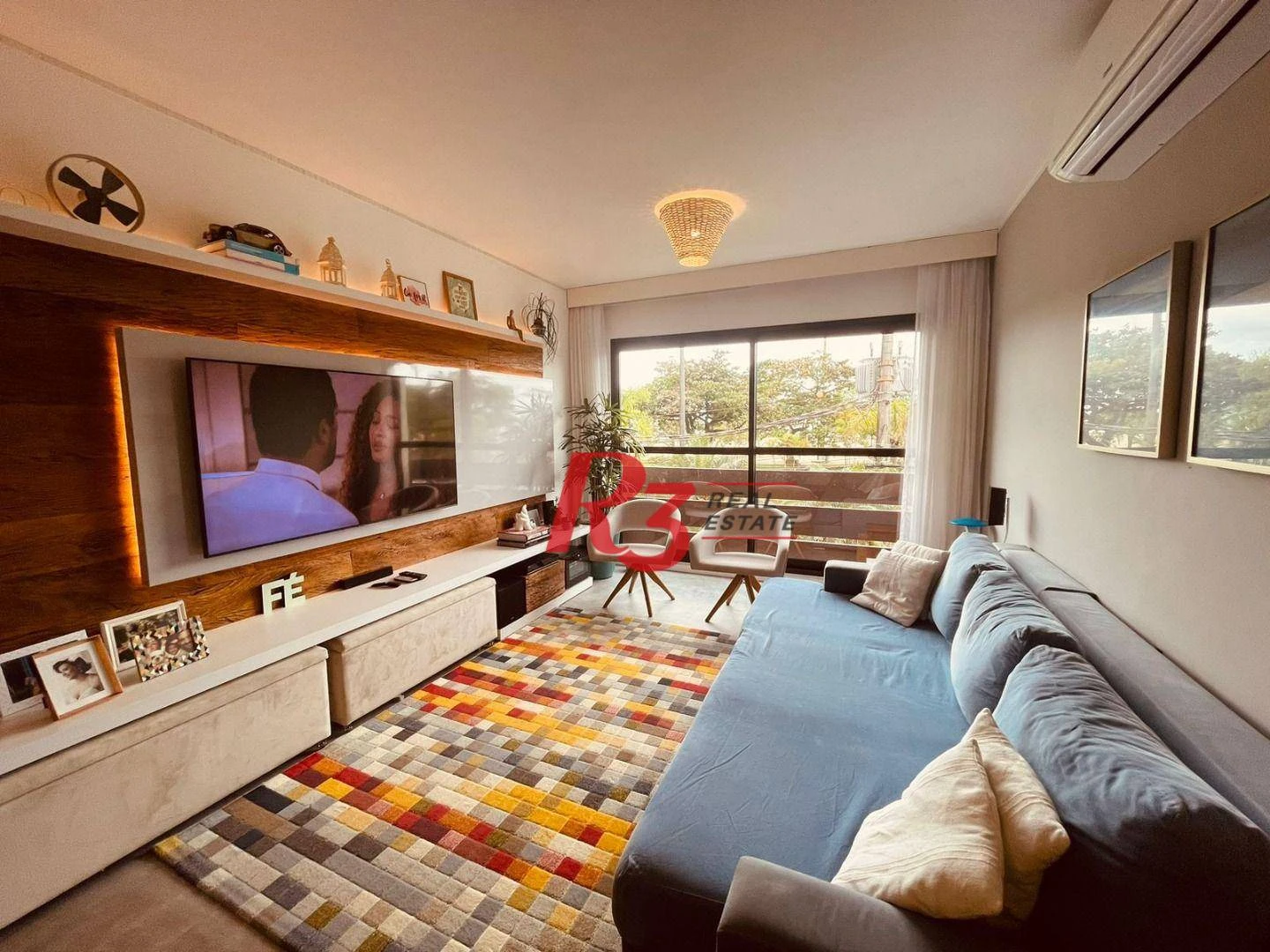 Apartamento com 2 dormitórios à venda, 100 m² por R$ 1.250.000,00 - Gonzaga - Santos/SP