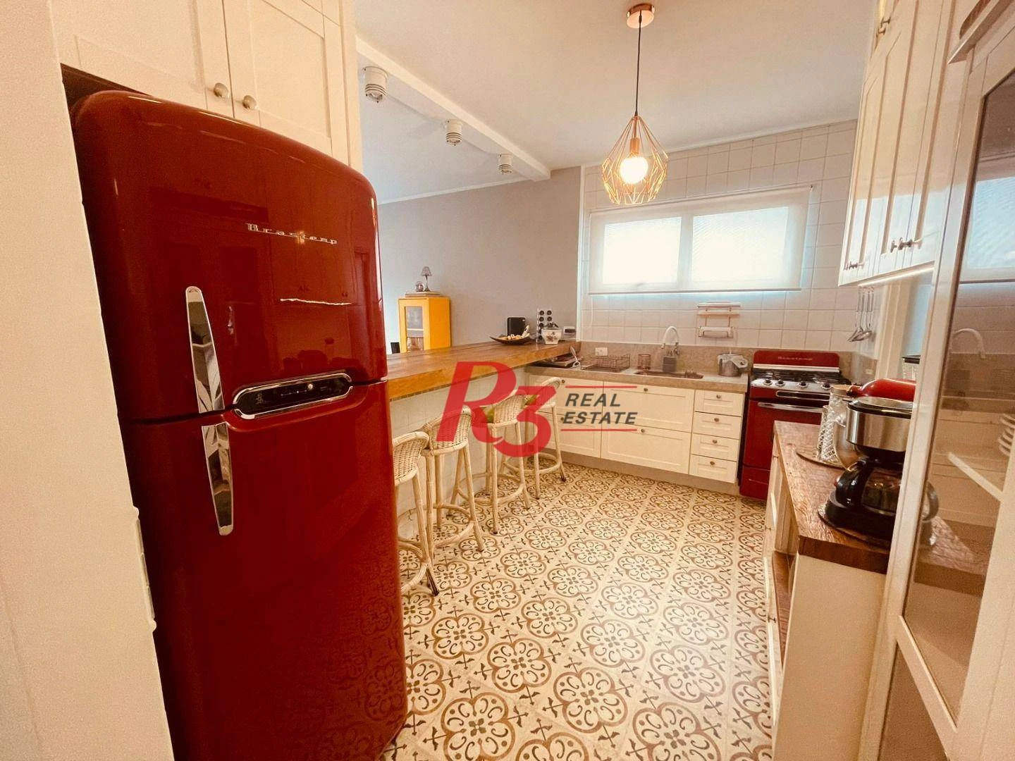 Apartamento com 2 dormitórios à venda, 100 m² por R$ 1.250.000,00 - Gonzaga - Santos/SP