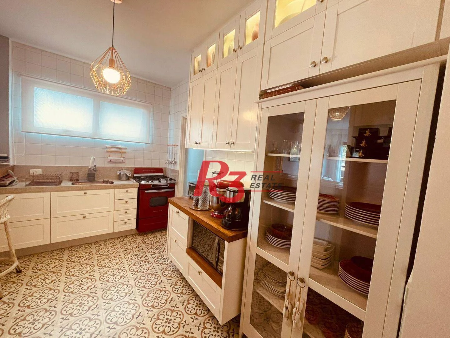 Apartamento com 2 dormitórios à venda, 100 m² por R$ 1.250.000,00 - Gonzaga - Santos/SP