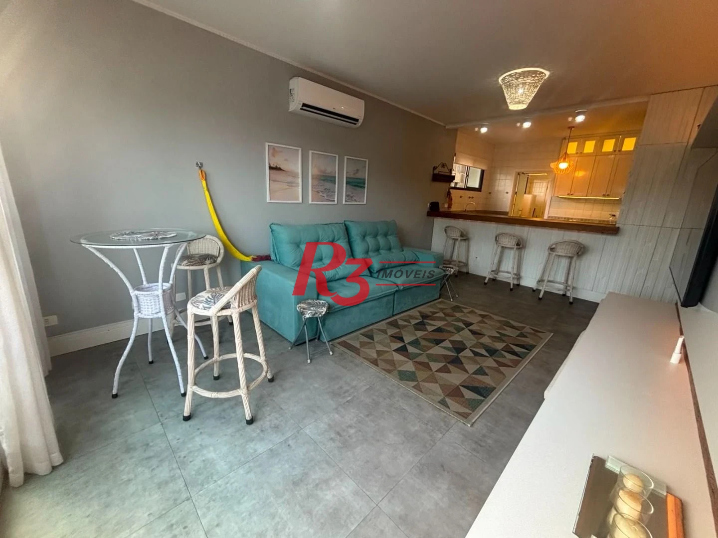 Apartamento com 2 dormitórios à venda, 100 m² por R$ 1.250.000,00 - Gonzaga - Santos/SP