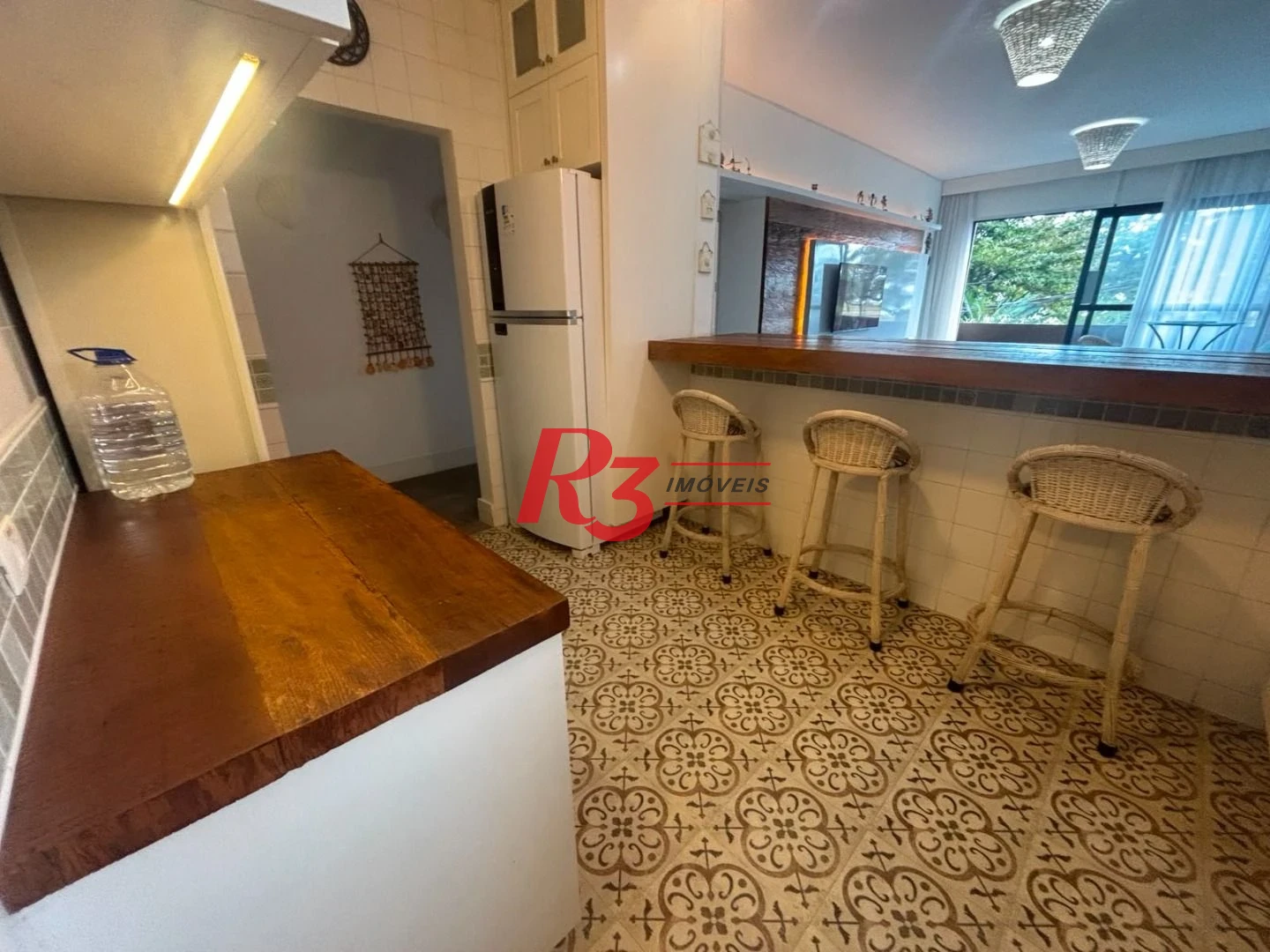 Apartamento com 2 dormitórios à venda, 100 m² por R$ 1.250.000,00 - Gonzaga - Santos/SP