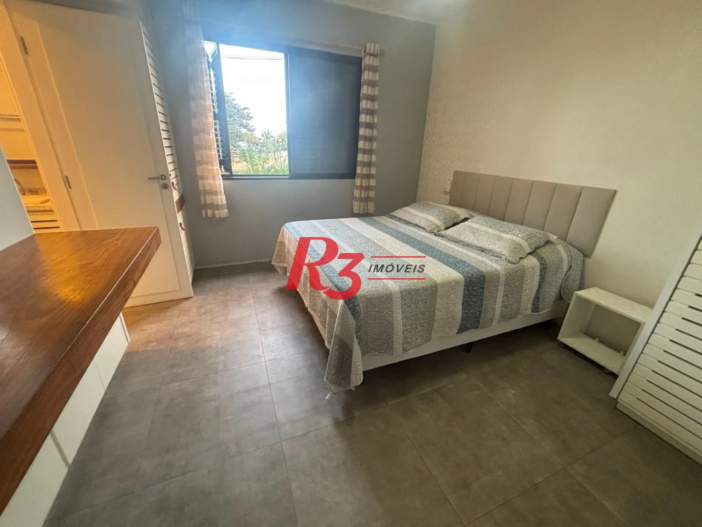 Apartamento com 2 dormitórios à venda, 100 m² por R$ 1.250.000,00 - Gonzaga - Santos/SP