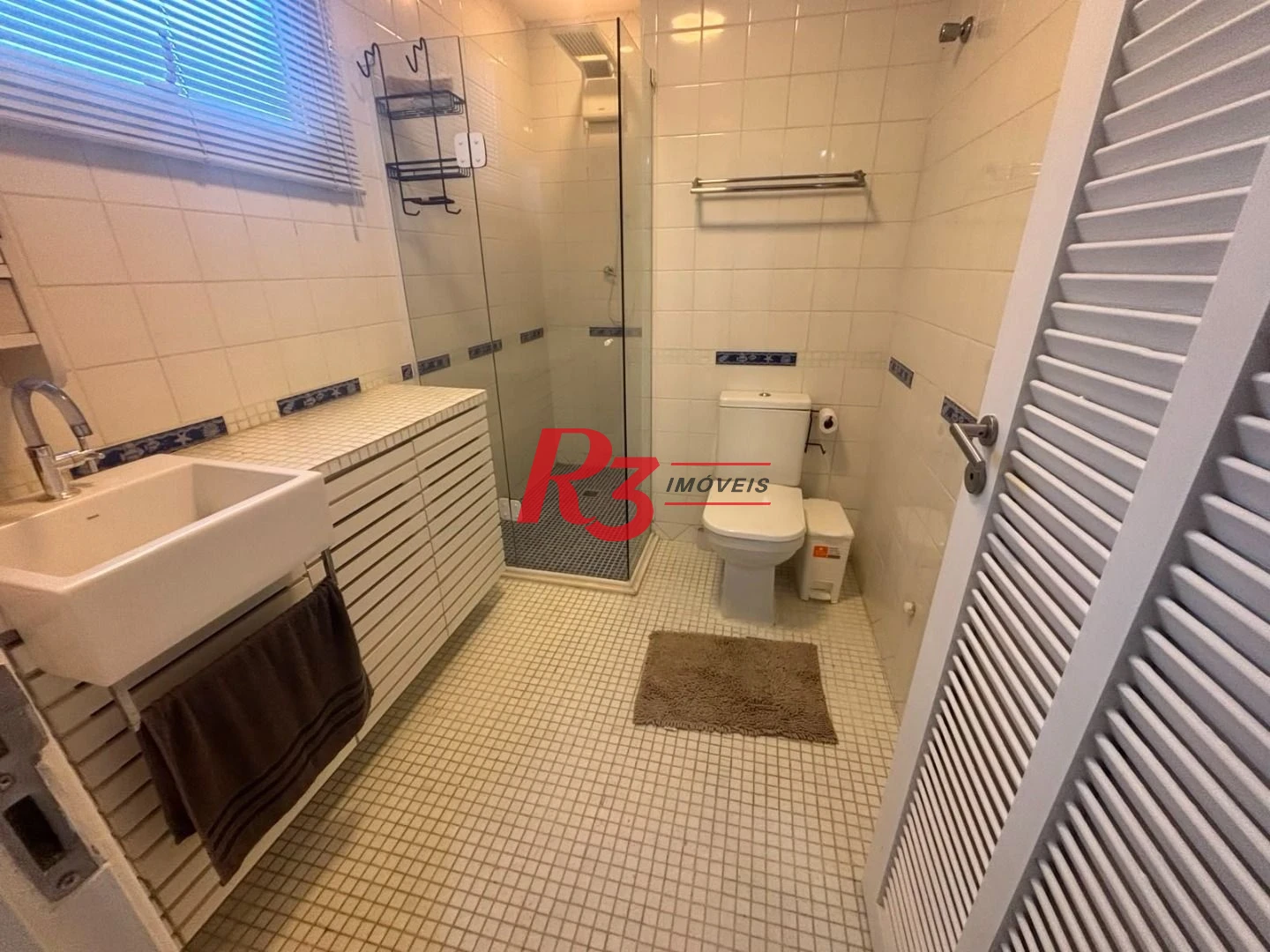 Apartamento com 2 dormitórios à venda, 100 m² por R$ 1.250.000,00 - Gonzaga - Santos/SP