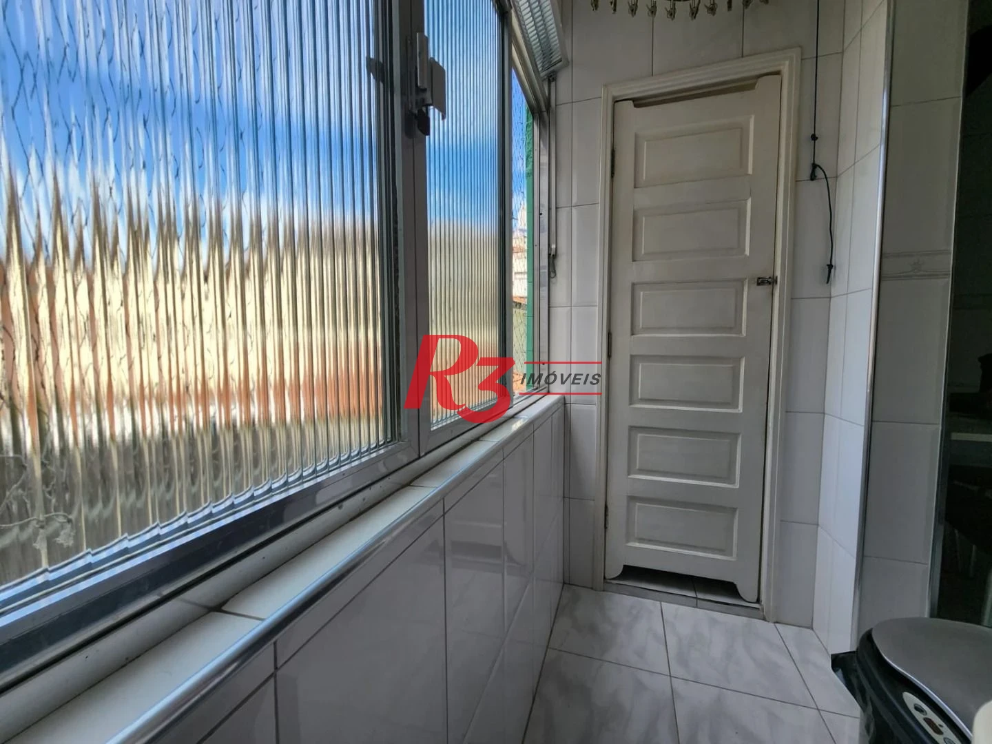 Apartamento à venda, 74 m² por R$ 405.000,00 - Ponta da Praia - Santos/SP