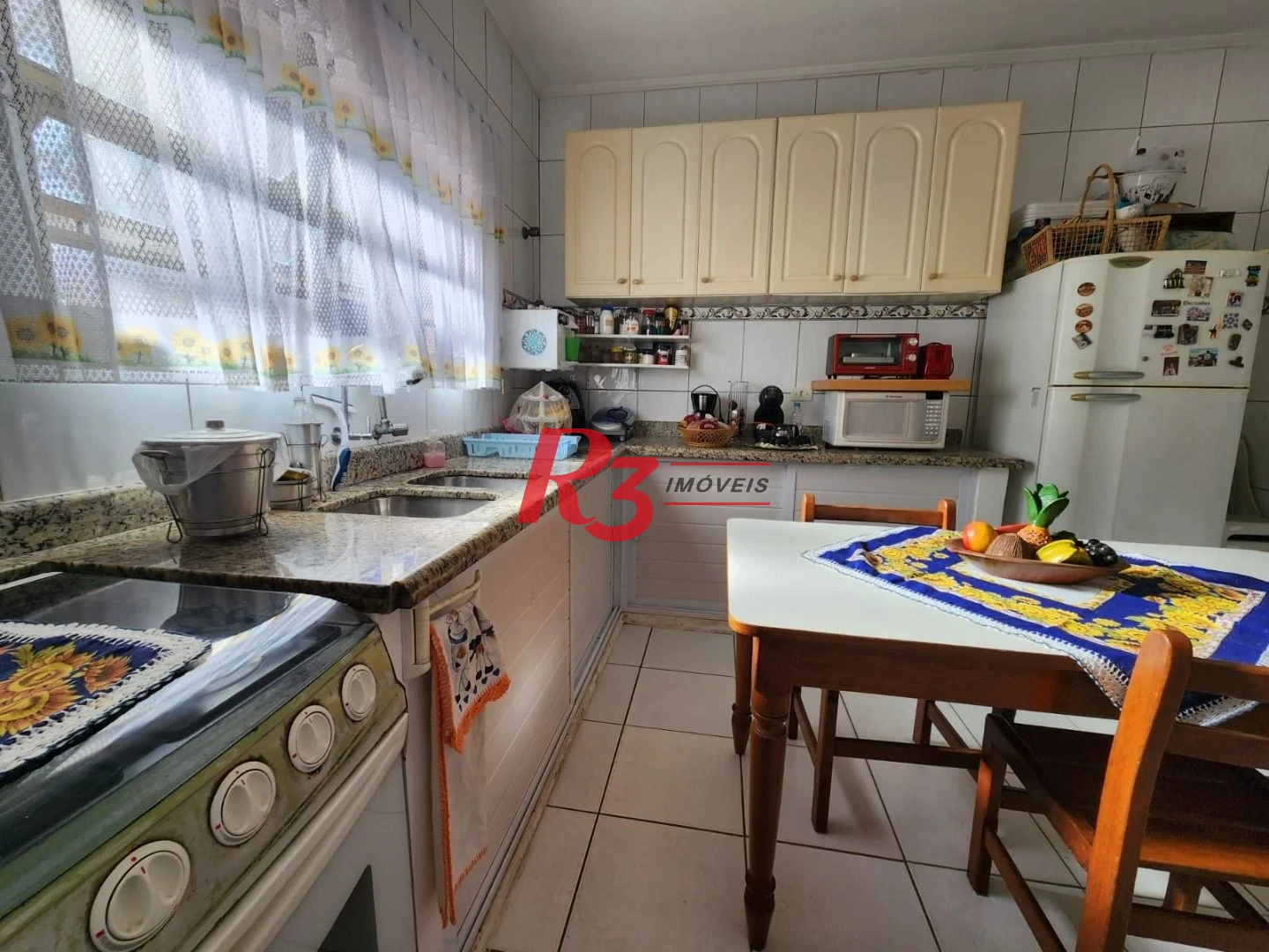 Sobrado à venda, 134 m² por R$ 960.000,00 - Estuário - Santos/SP