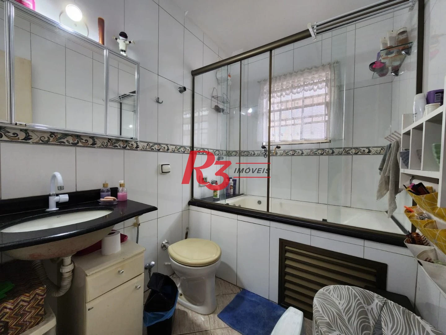 Sobrado à venda, 134 m² por R$ 960.000,00 - Estuário - Santos/SP