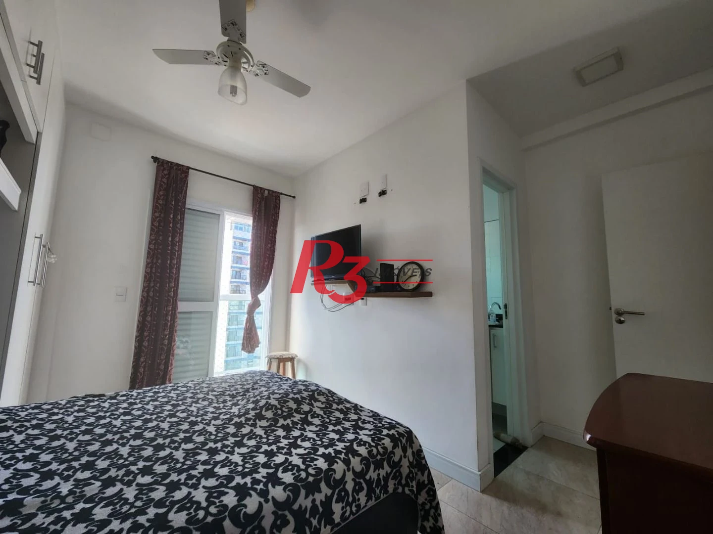 Apartamento à venda, 75 m² por R$ 670.000,00 - Embaré - Santos/SP