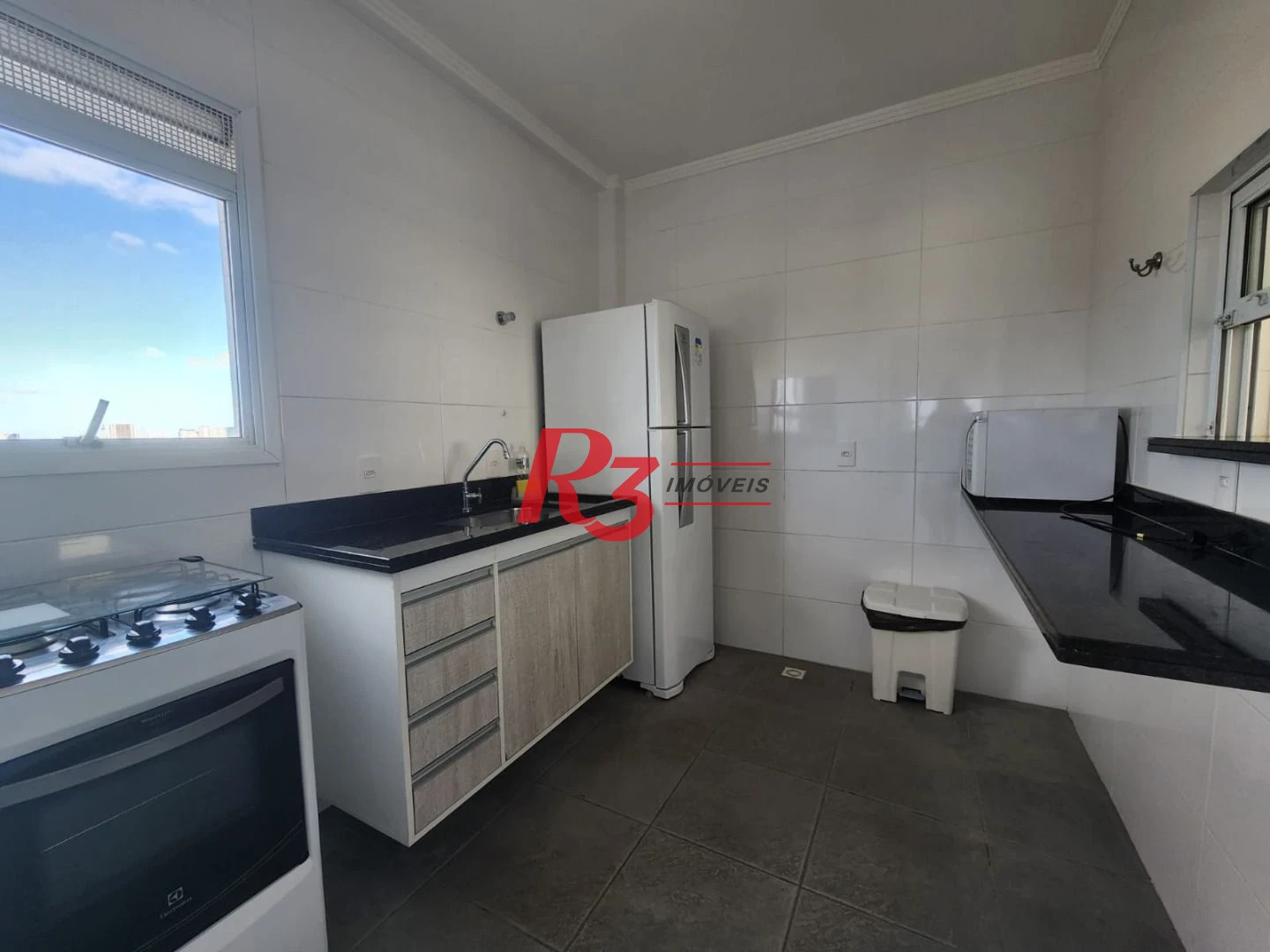 Apartamento à venda, 75 m² por R$ 670.000,00 - Embaré - Santos/SP