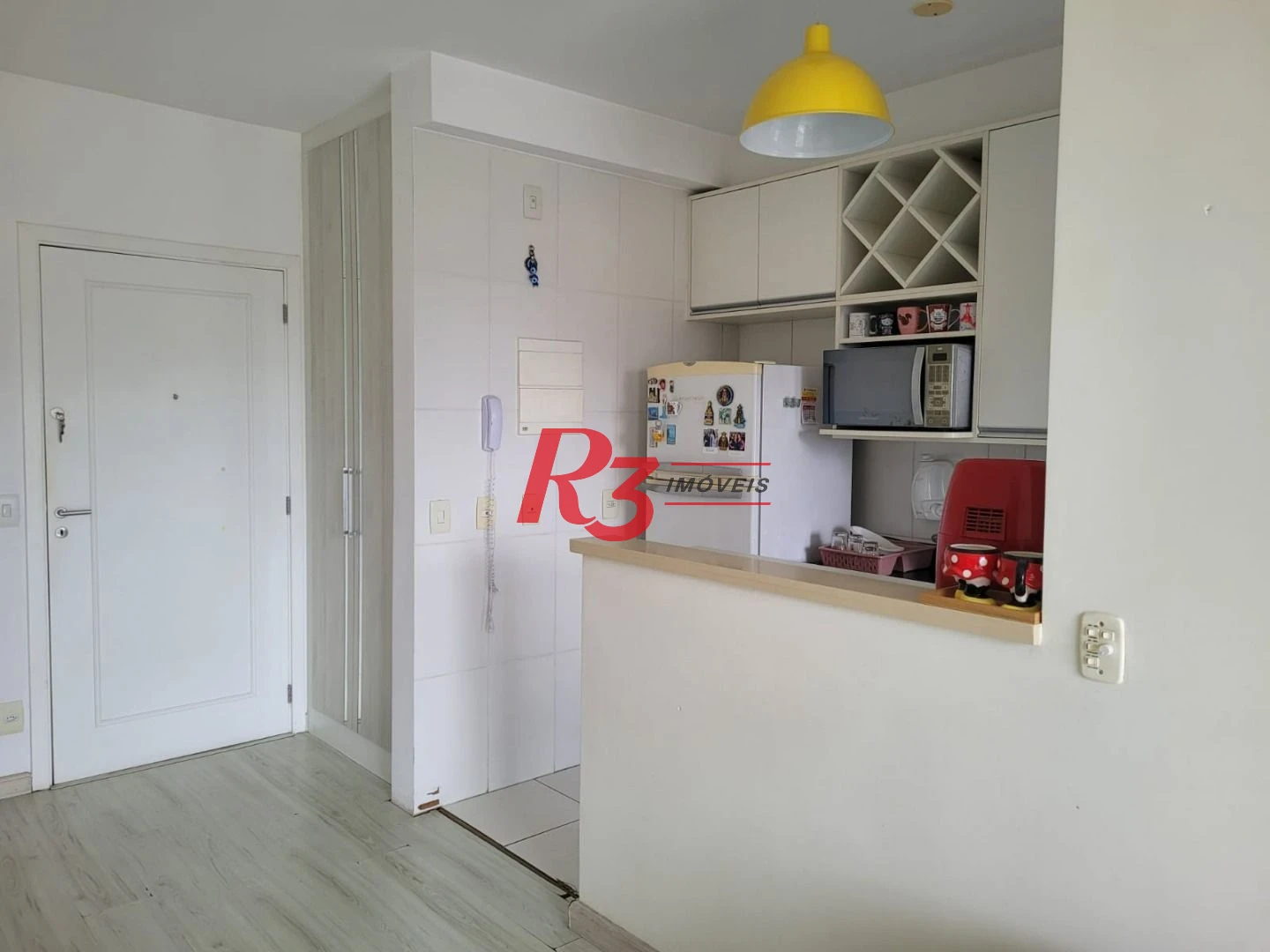 Apartamento com 2 dormitórios à venda, 64 m² por R$ 590.000,00 - Marapé - Santos/SP