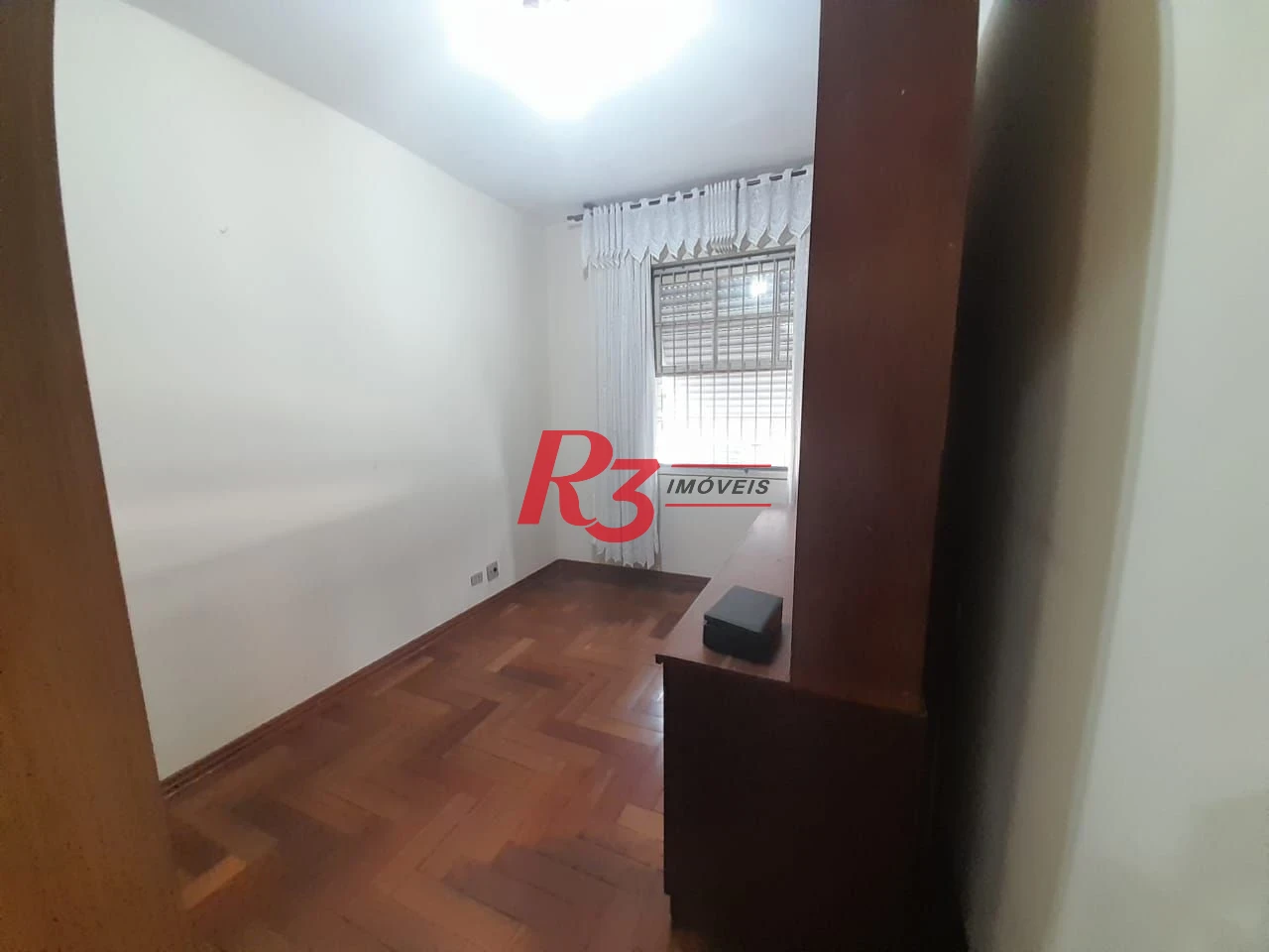 Casa à venda, 250 m² por R$ 1.600.000,00 - Gonzaga - Santos/SP
