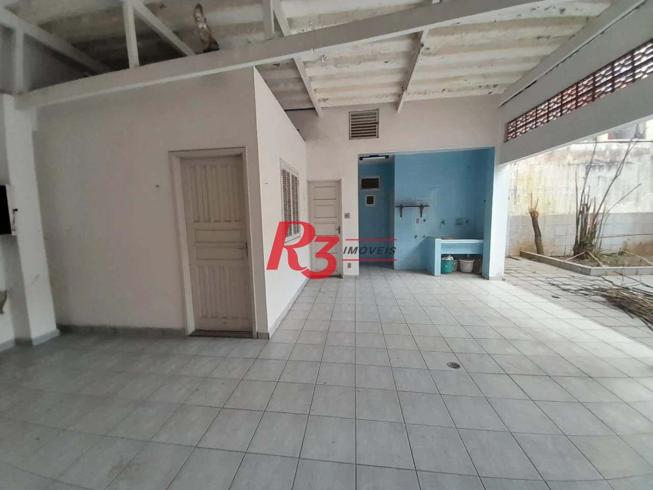 Casa à venda, 250 m² por R$ 1.600.000,00 - Gonzaga - Santos/SP