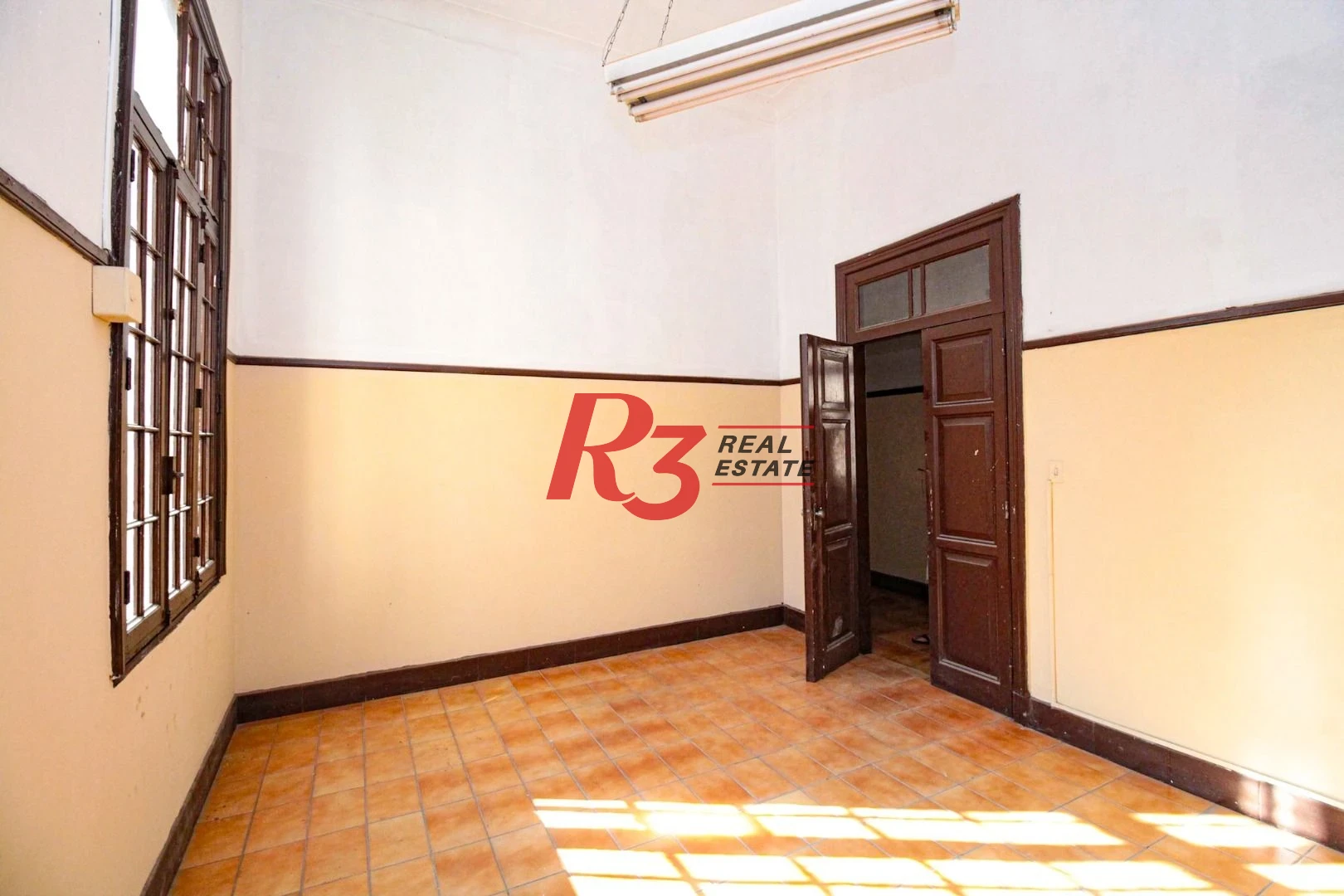 Prédio, 4200 m² - venda por R$ 18.000.000,00 ou aluguel por R$ 150.000,00/mês - Centro - Santos/SP