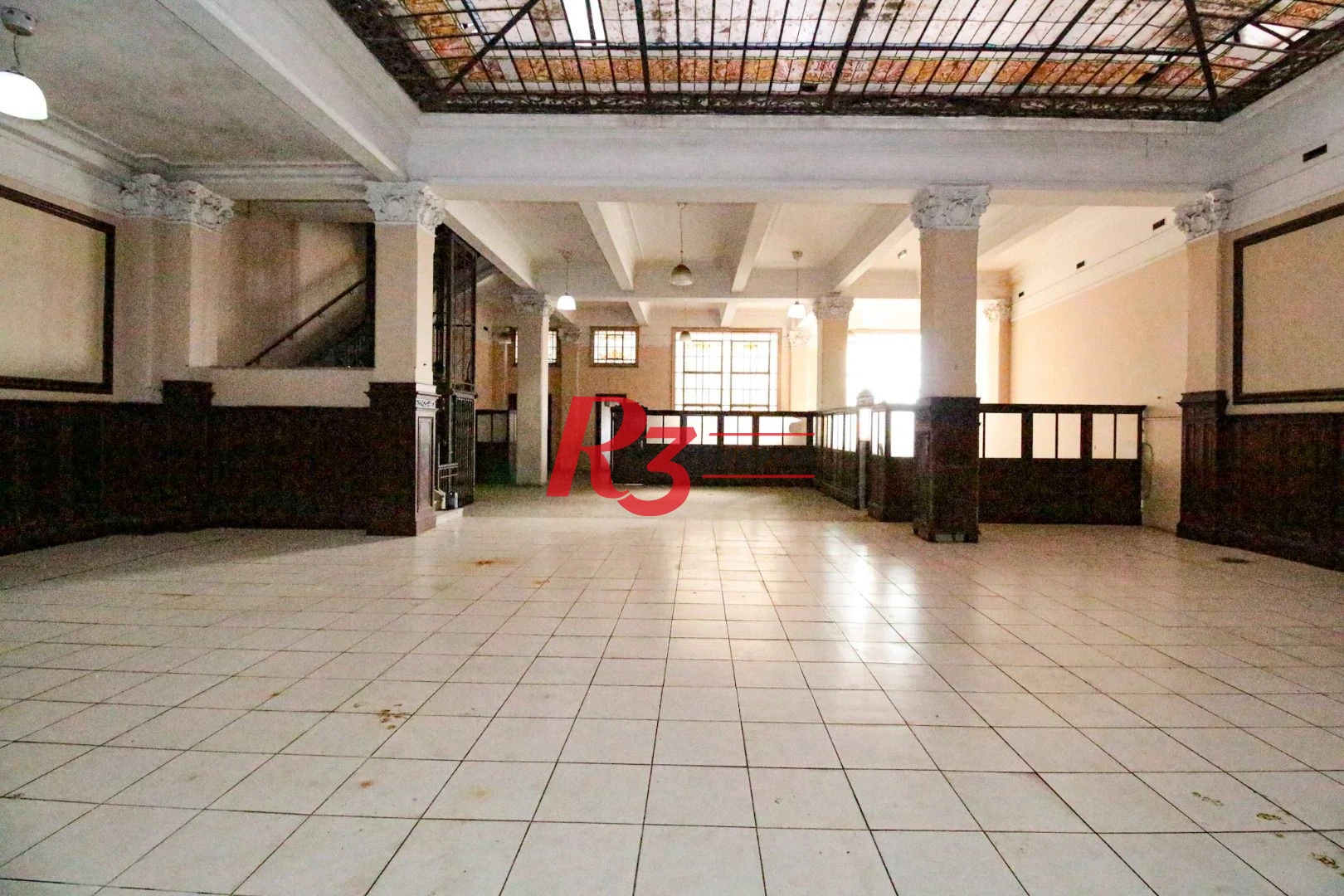 Prédio, 4200 m² - venda por R$ 18.000.000,00 ou aluguel por R$ 150.000,00/mês - Centro - Santos/SP