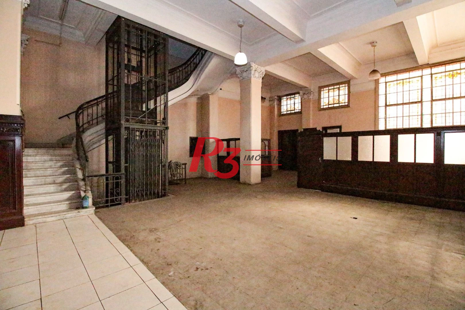 Prédio, 4200 m² - venda por R$ 18.000.000,00 ou aluguel por R$ 150.000,00/mês - Centro - Santos/SP