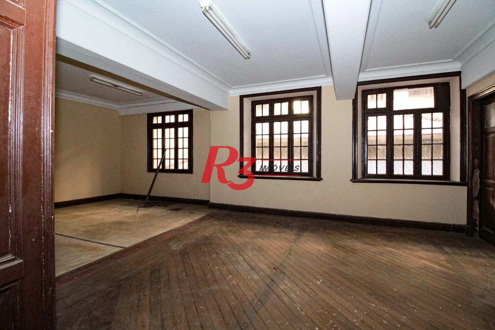 Prédio, 4200 m² - venda por R$ 18.000.000,00 ou aluguel por R$ 150.000,00/mês - Centro - Santos/SP