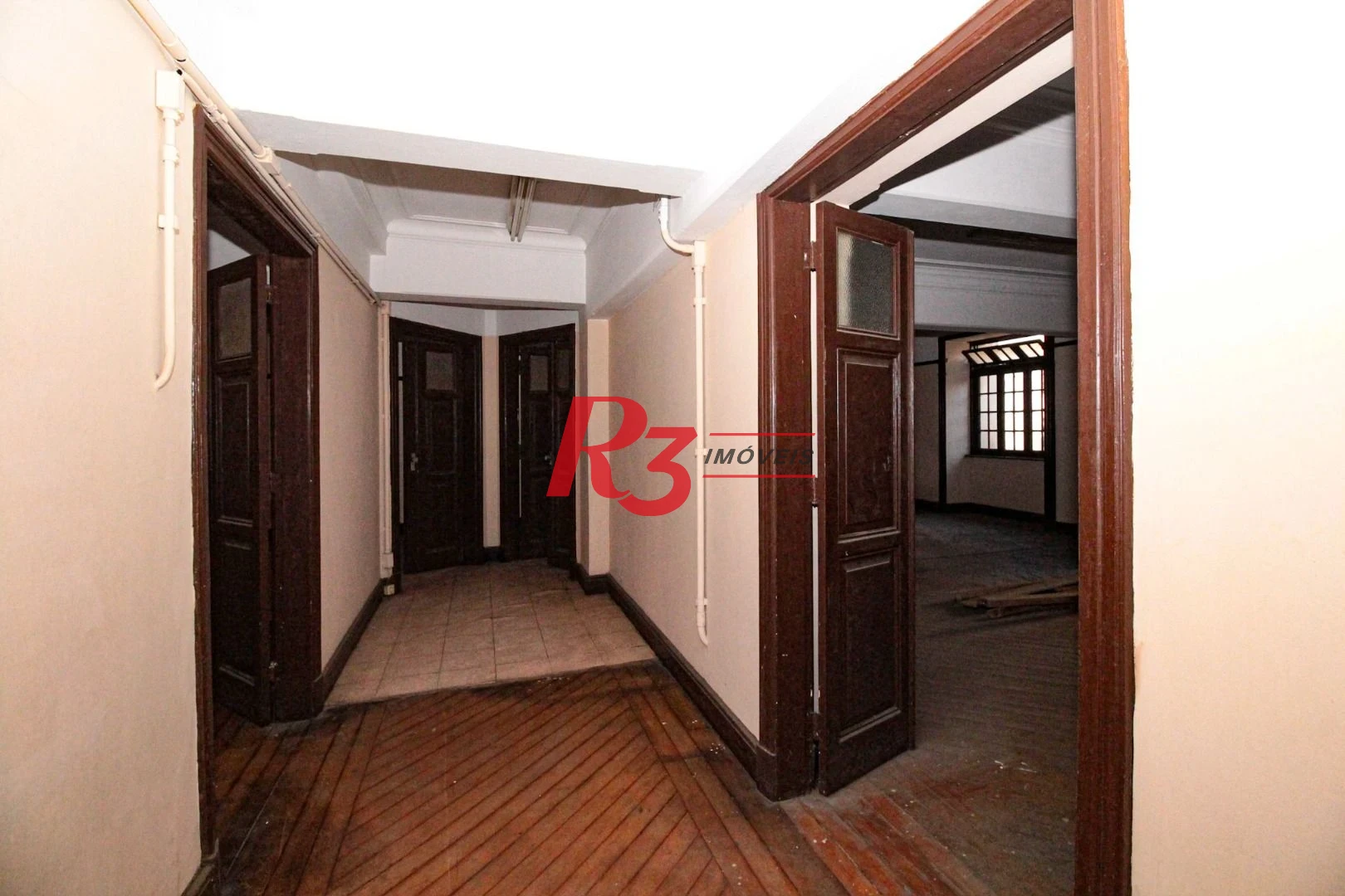 Prédio, 4200 m² - venda por R$ 18.000.000,00 ou aluguel por R$ 150.000,00/mês - Centro - Santos/SP