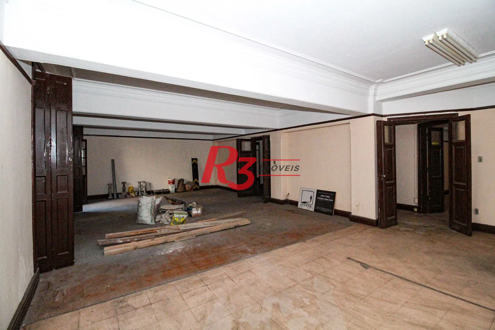 Prédio, 4200 m² - venda por R$ 18.000.000,00 ou aluguel por R$ 150.000,00/mês - Centro - Santos/SP