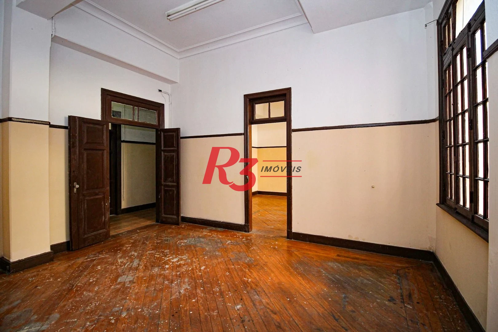 Prédio, 4200 m² - venda por R$ 18.000.000,00 ou aluguel por R$ 150.000,00/mês - Centro - Santos/SP