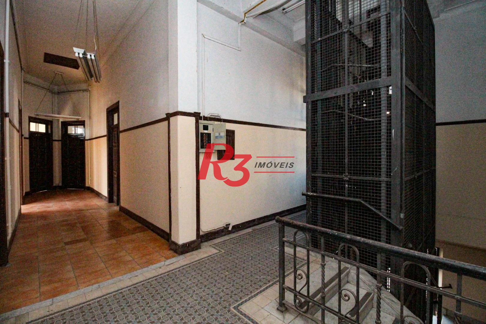 Prédio, 4200 m² - venda por R$ 18.000.000,00 ou aluguel por R$ 150.000,00/mês - Centro - Santos/SP