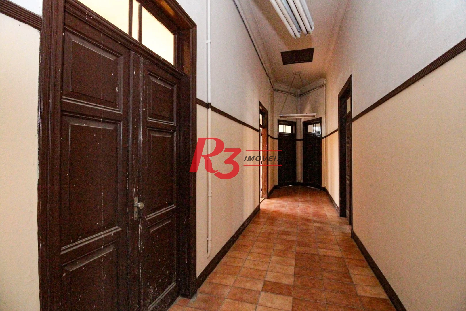 Prédio, 4200 m² - venda por R$ 18.000.000,00 ou aluguel por R$ 150.000,00/mês - Centro - Santos/SP