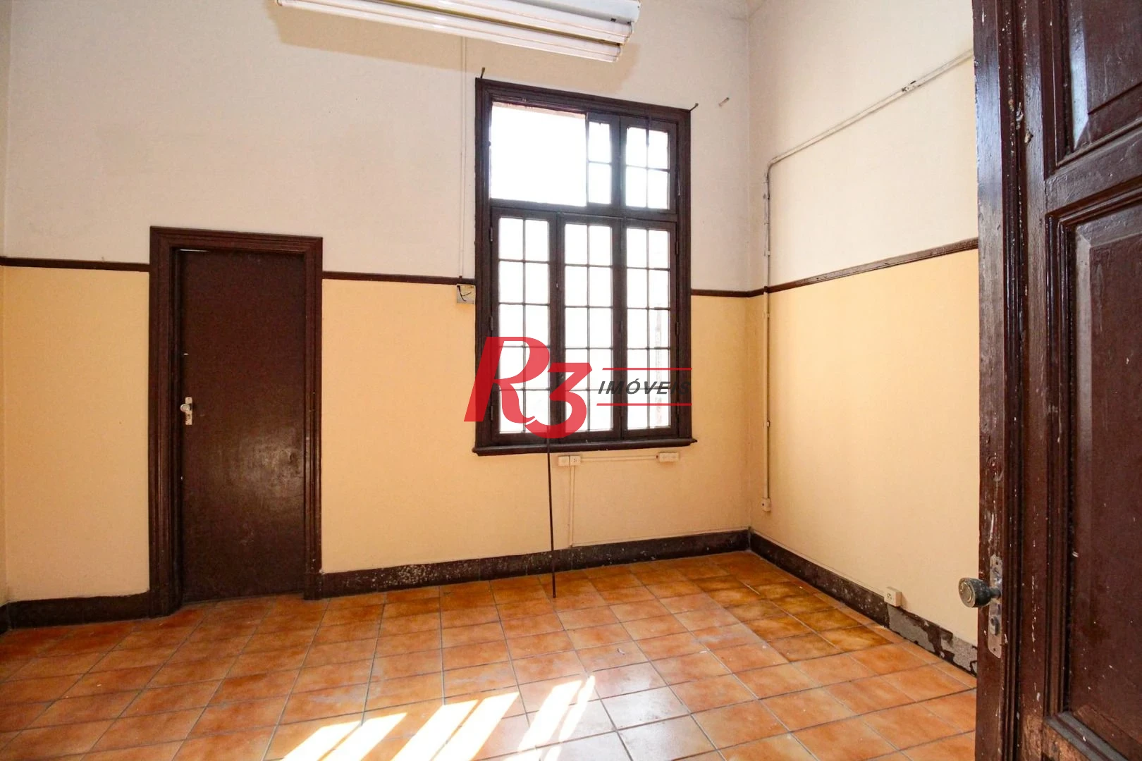 Prédio, 4200 m² - venda por R$ 18.000.000,00 ou aluguel por R$ 150.000,00/mês - Centro - Santos/SP