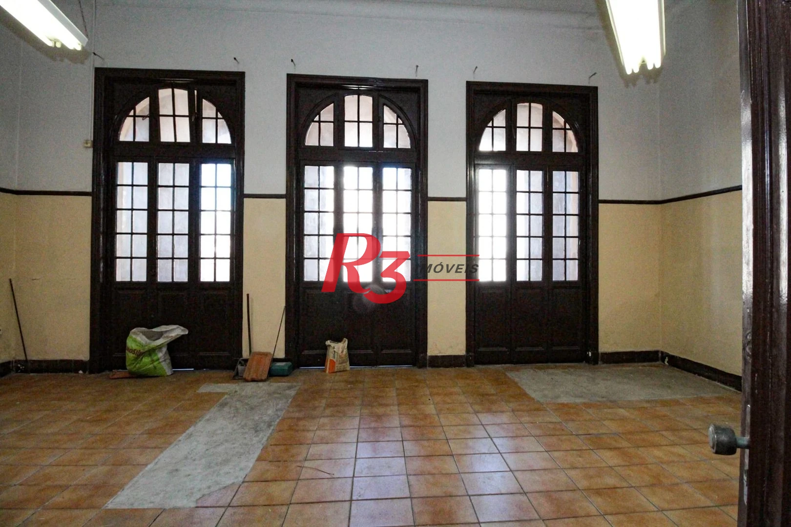 Prédio, 4200 m² - venda por R$ 18.000.000,00 ou aluguel por R$ 150.000,00/mês - Centro - Santos/SP