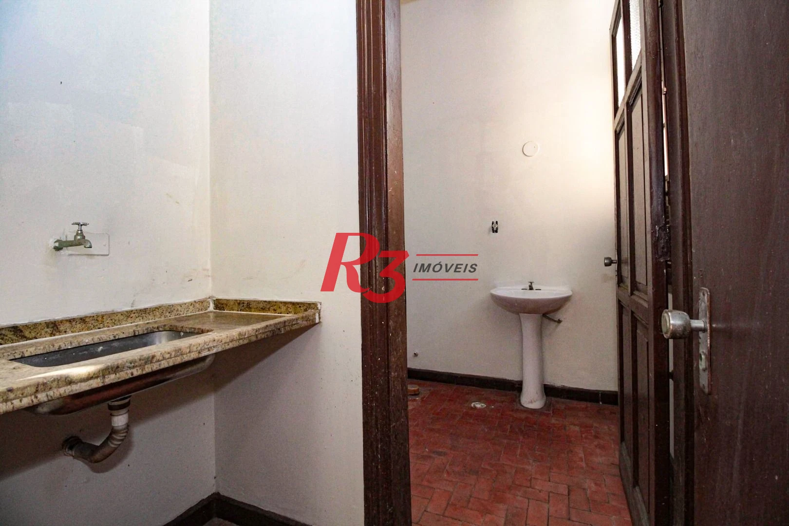 Prédio, 4200 m² - venda por R$ 18.000.000,00 ou aluguel por R$ 150.000,00/mês - Centro - Santos/SP