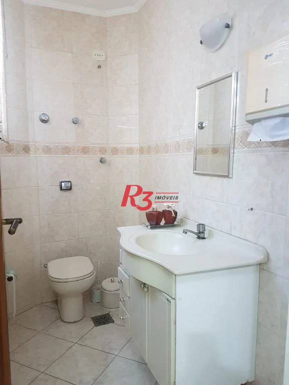 Sala coml. no centro de Santos à venda, reformada!! Oportunidade!