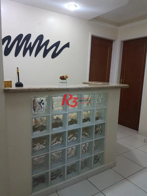 Sala coml. no centro de Santos à venda, reformada!! Oportunidade!