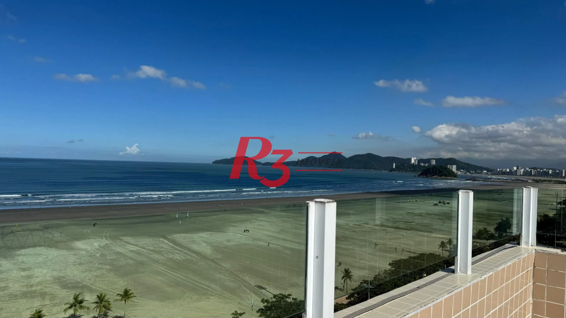 Apartamento com 2 dormitórios à venda, 55 m² por R$ 535.000,00 - Gonzaga - Santos/SP
