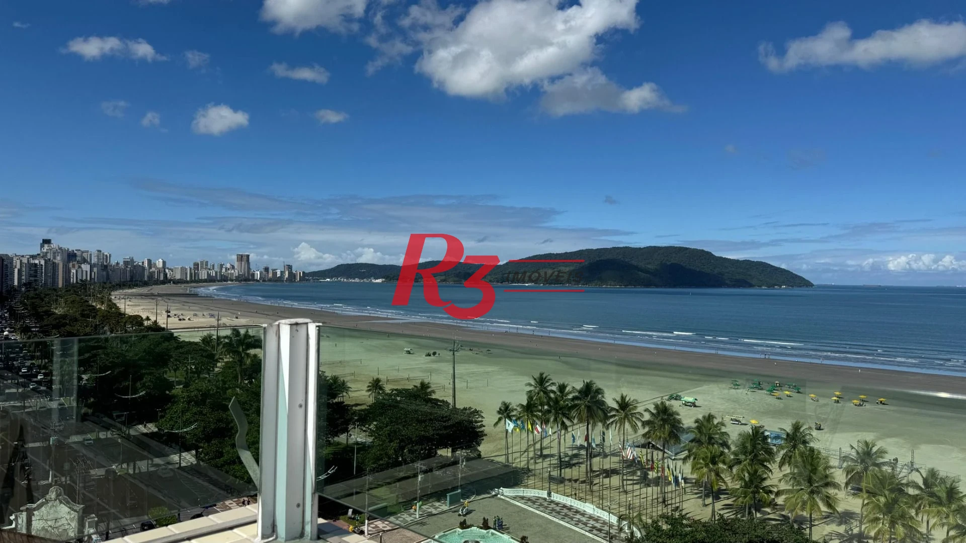 Apartamento com 2 dormitórios à venda, 55 m² por R$ 535.000,00 - Gonzaga - Santos/SP