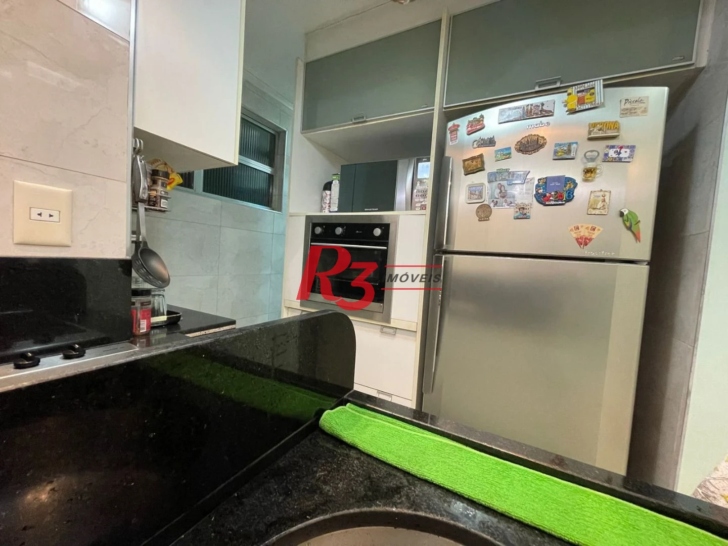 Apartamento com 2 dormitórios à venda, 55 m² por R$ 535.000,00 - Gonzaga - Santos/SP