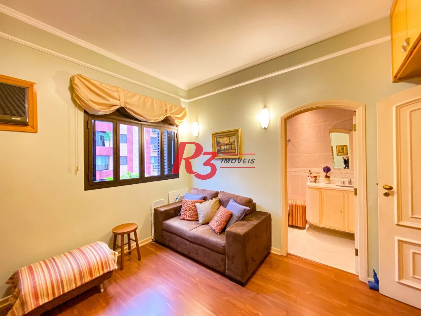 LOCAÇÃO Apartamento com 4 dormitórios, 294 m² - venda por R$ 2.300.000 ou aluguel por R$ 15.000/mês - Boqueirão - Santos/SP