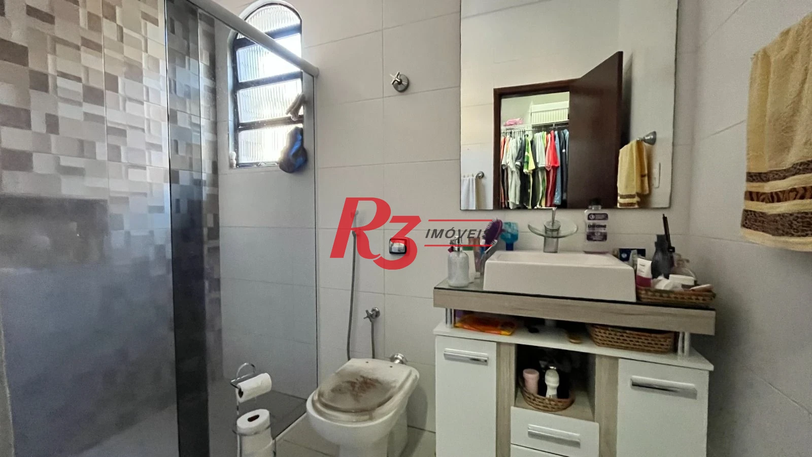 Casa à venda, 146 m² por R$ 650.000,00 - Bom Retiro - Santos/SP