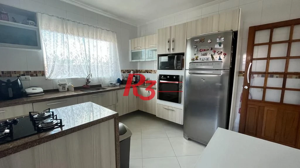 Casa à venda, 127 m² por R$ 550.000,00 - Bom Retiro - Santos/SP
