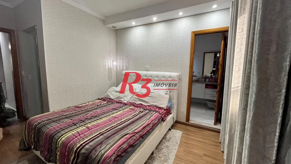 Casa à venda, 127 m² por R$ 550.000,00 - Bom Retiro - Santos/SP
