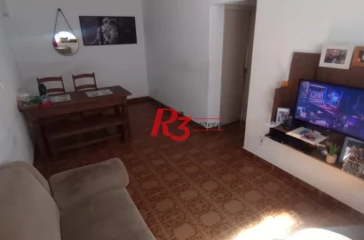 Apartamento de 2 dormitórios à venda na Vila Matias.