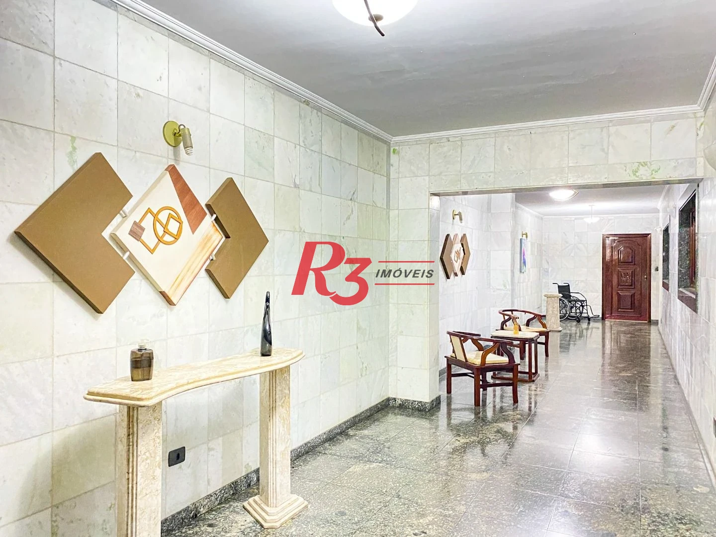 Apartamento com 2 dormitórios à venda, 94 m² por R$ 745.000,00 - Campo Grande - Santos/SP