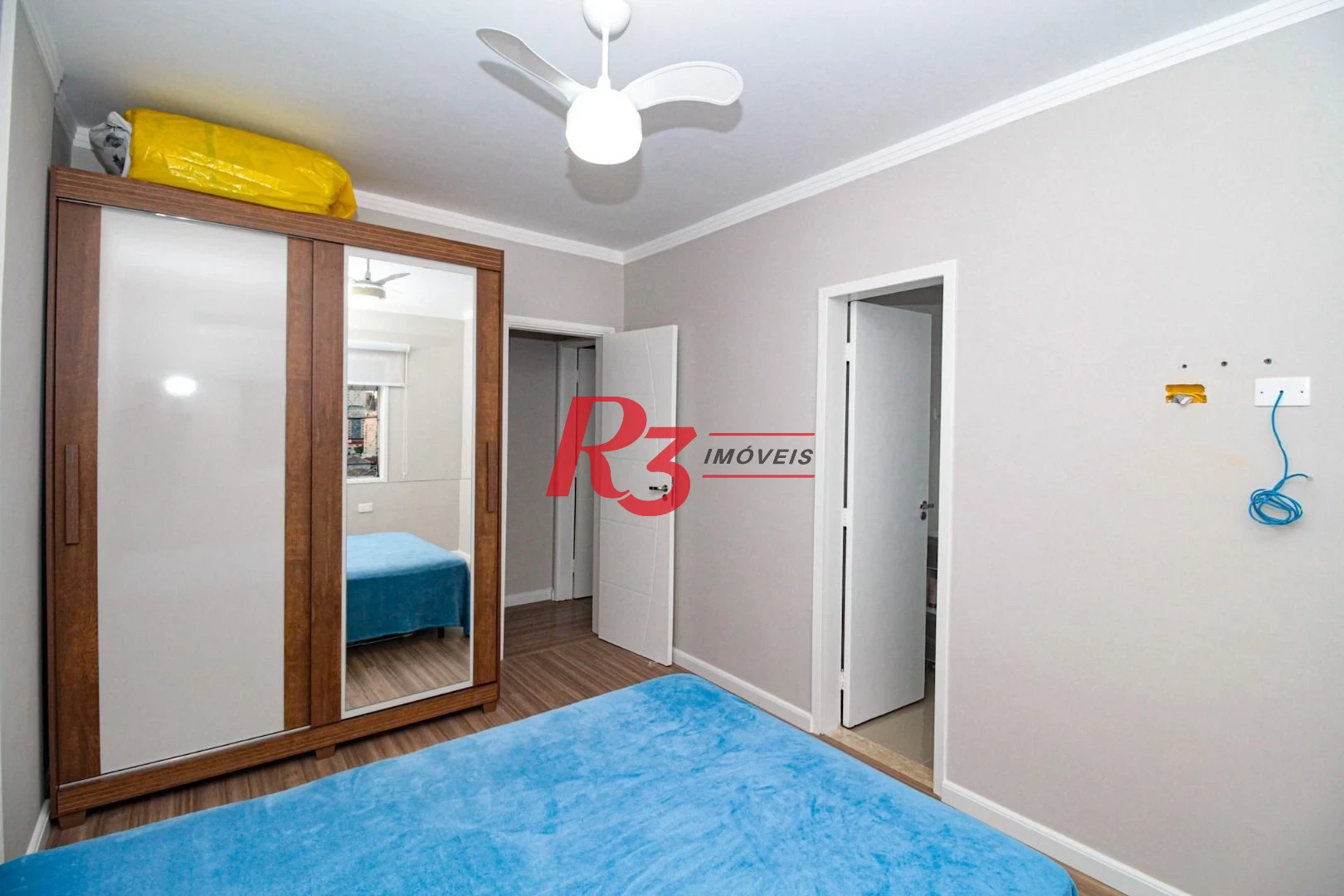 Apartamento com 2 dormitórios à venda, 94 m² por R$ 745.000,00 - Campo Grande - Santos/SP