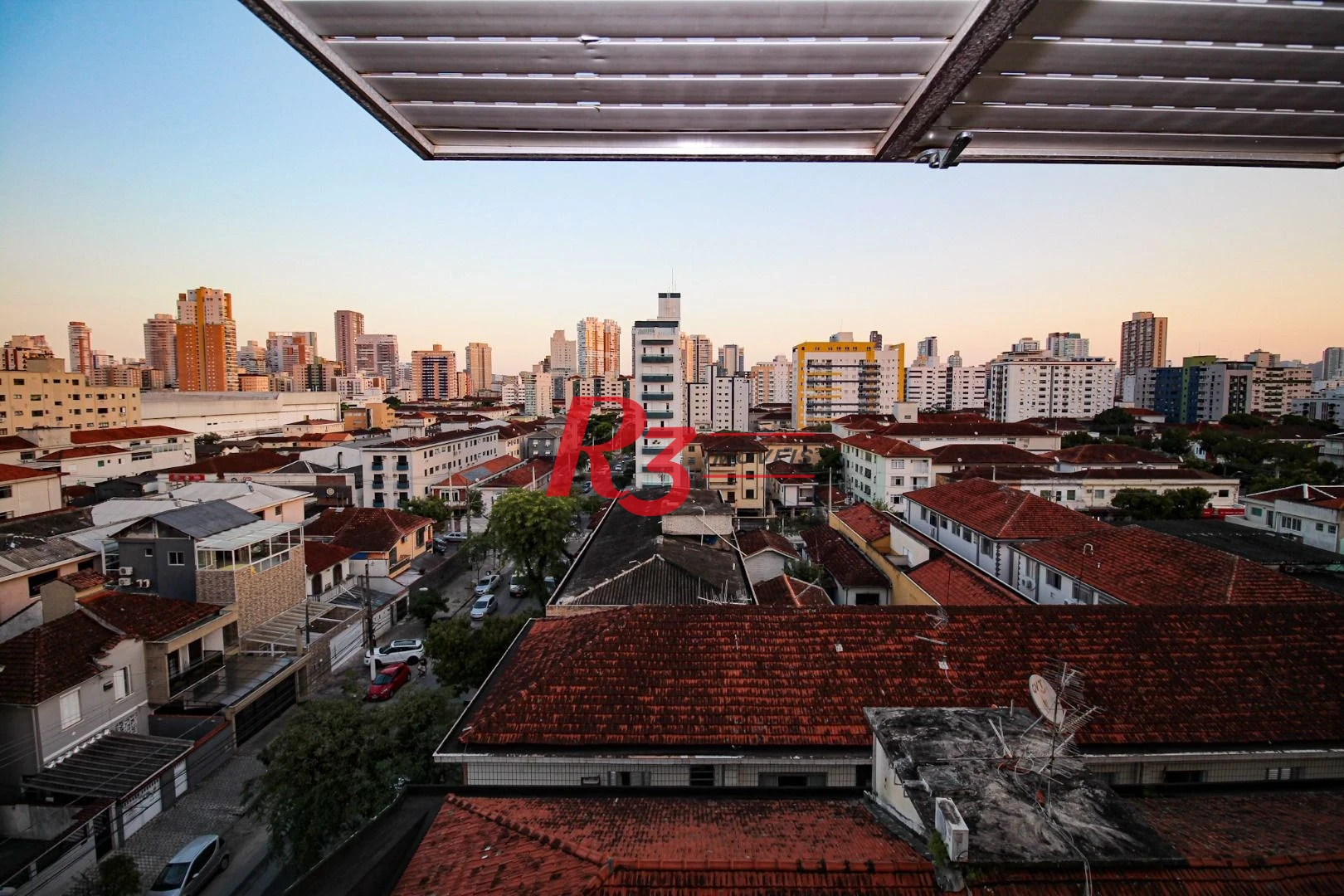 Apartamento com 2 dormitórios à venda, 94 m² por R$ 745.000,00 - Campo Grande - Santos/SP