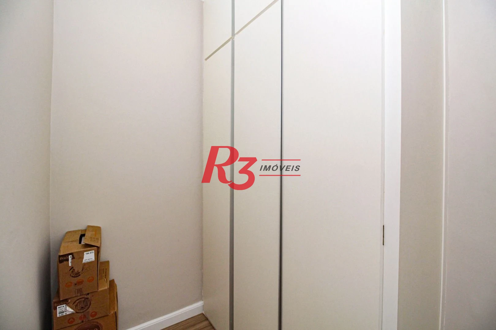 Apartamento com 2 dormitórios à venda, 94 m² por R$ 745.000,00 - Campo Grande - Santos/SP