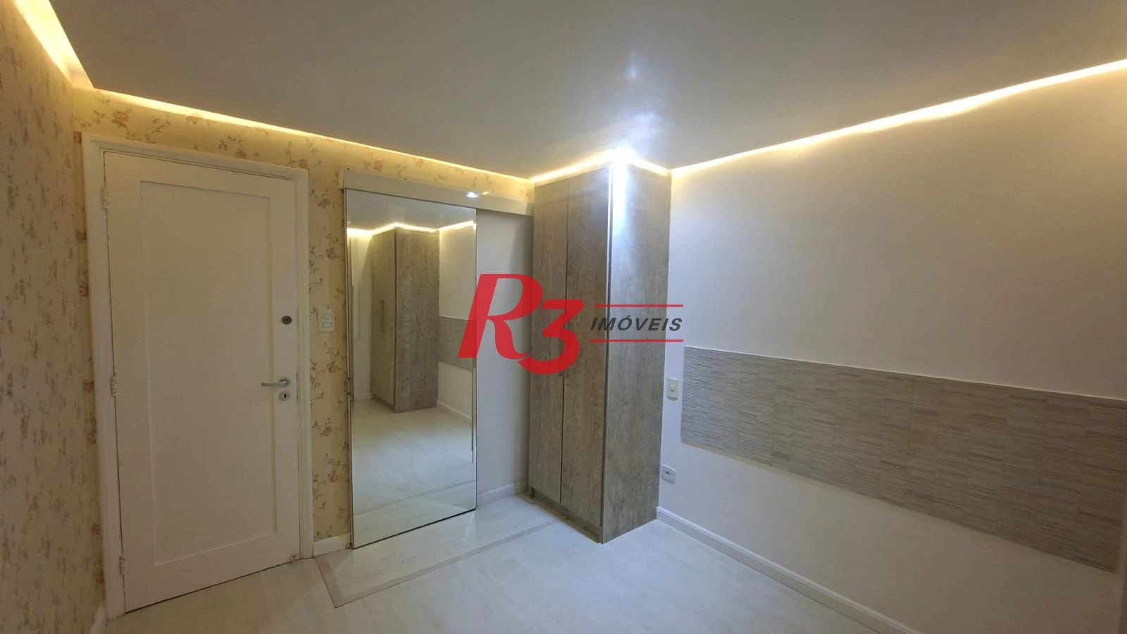 Apartamento com 3 dormitórios, 86 m² - venda por R$ 860.000,00 ou aluguel por R$ 4.700,00/mês - Gonzaga - Santos/SP