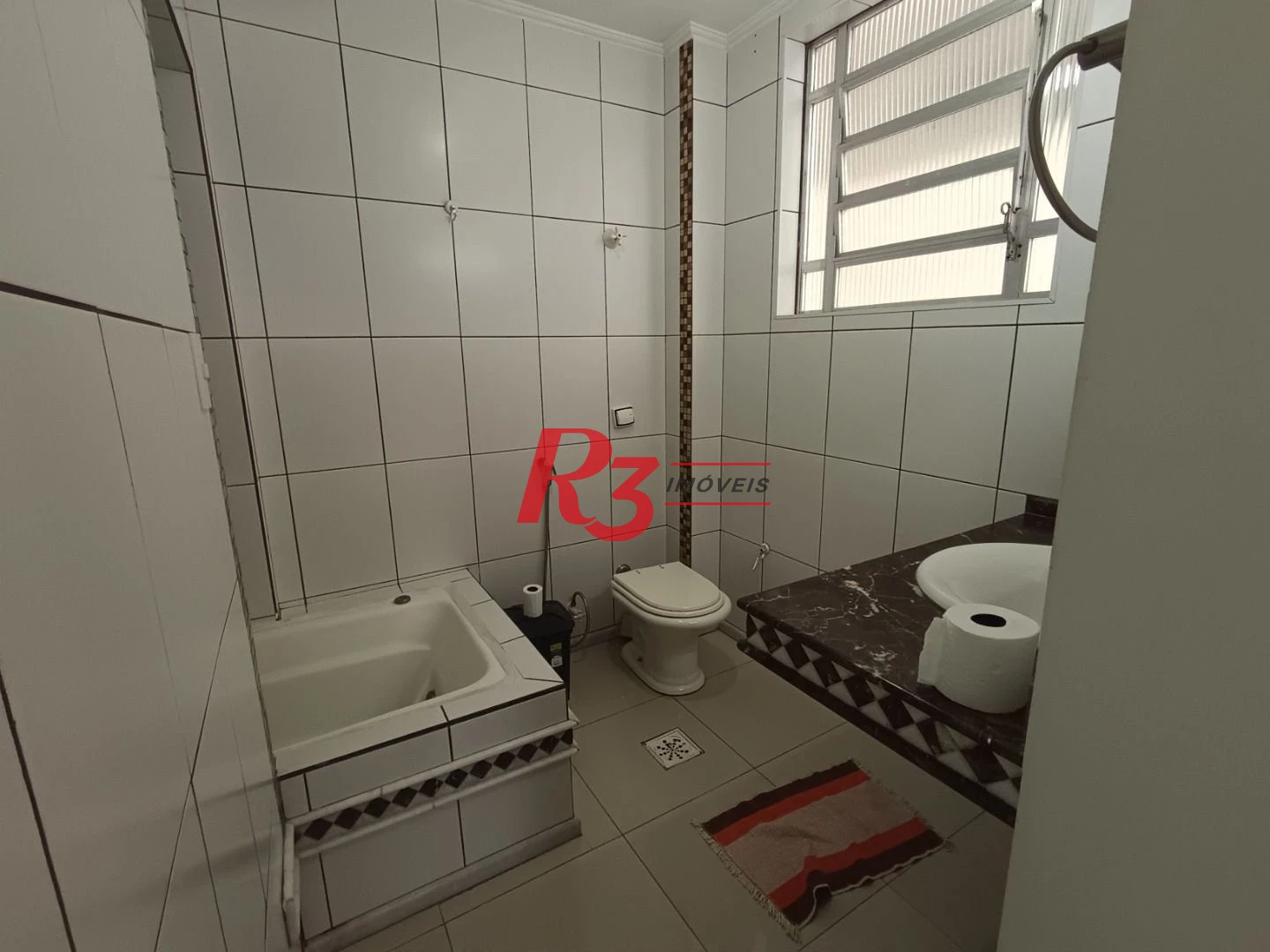 Apartamento, 86 m² - venda por R$ 860.000,00 ou aluguel por R$ 4.800,00/mês - Gonzaga - Santos/SP