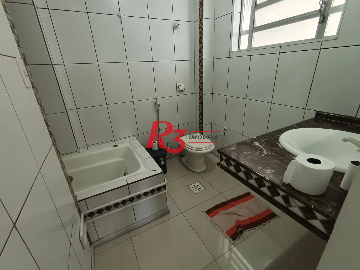 Apartamento, 86 m² - venda por R$ 860.000,00 ou aluguel por R$ 4.800,00/mês - Gonzaga - Santos/SP