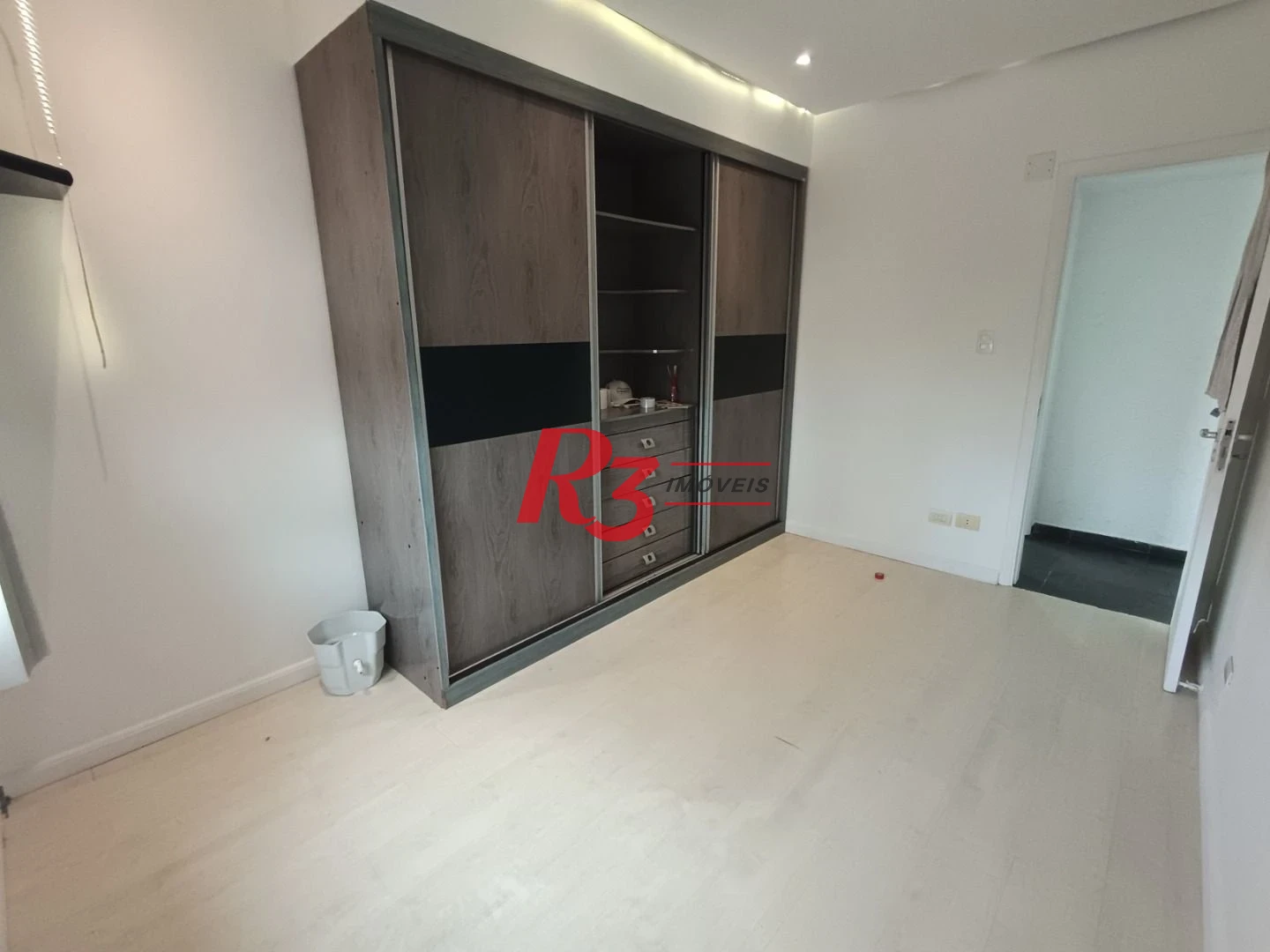 Apartamento, 86 m² - venda por R$ 860.000,00 ou aluguel por R$ 4.800,00/mês - Gonzaga - Santos/SP