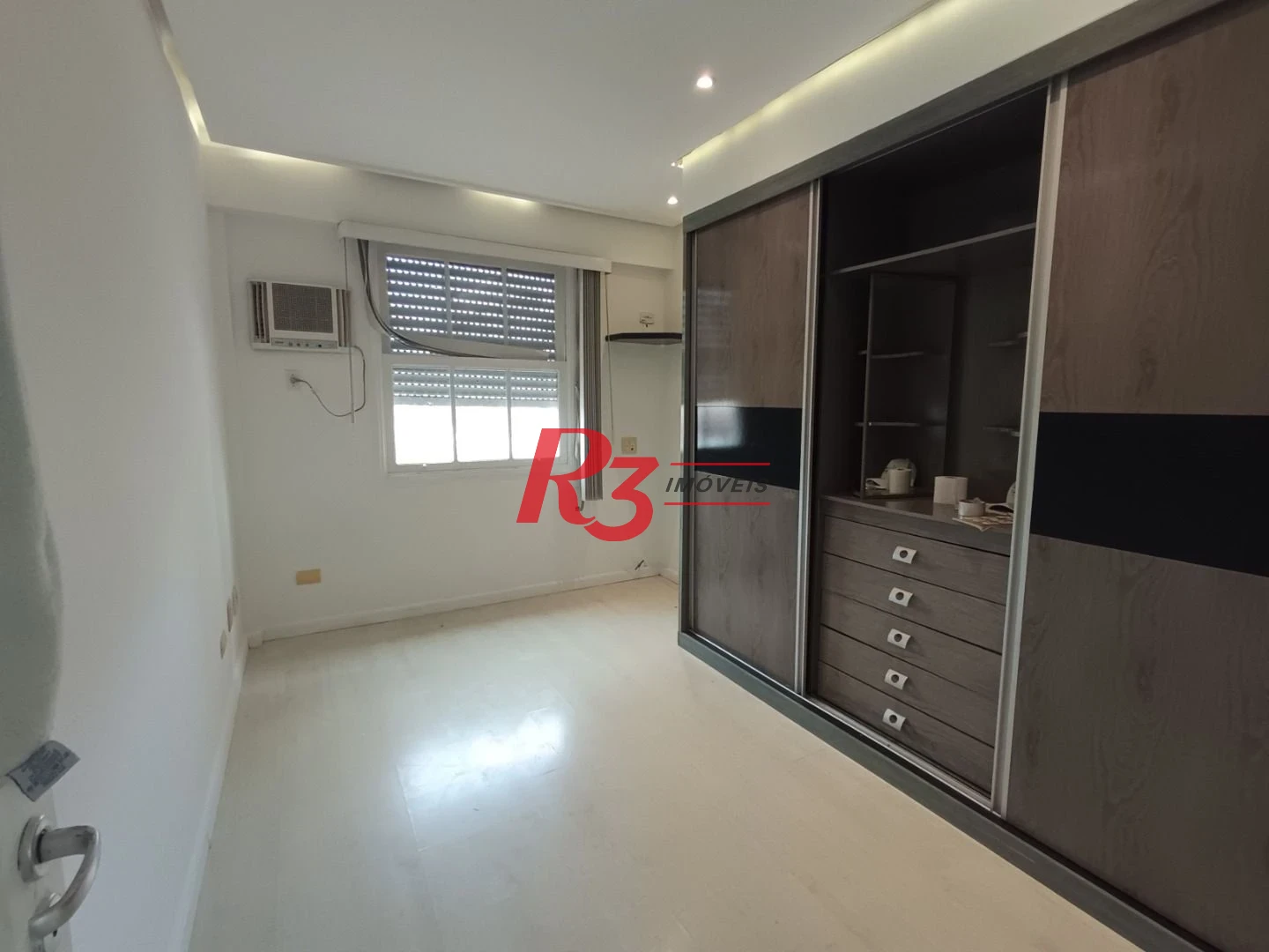 Apartamento, 86 m² - venda por R$ 860.000,00 ou aluguel por R$ 4.800,00/mês - Gonzaga - Santos/SP