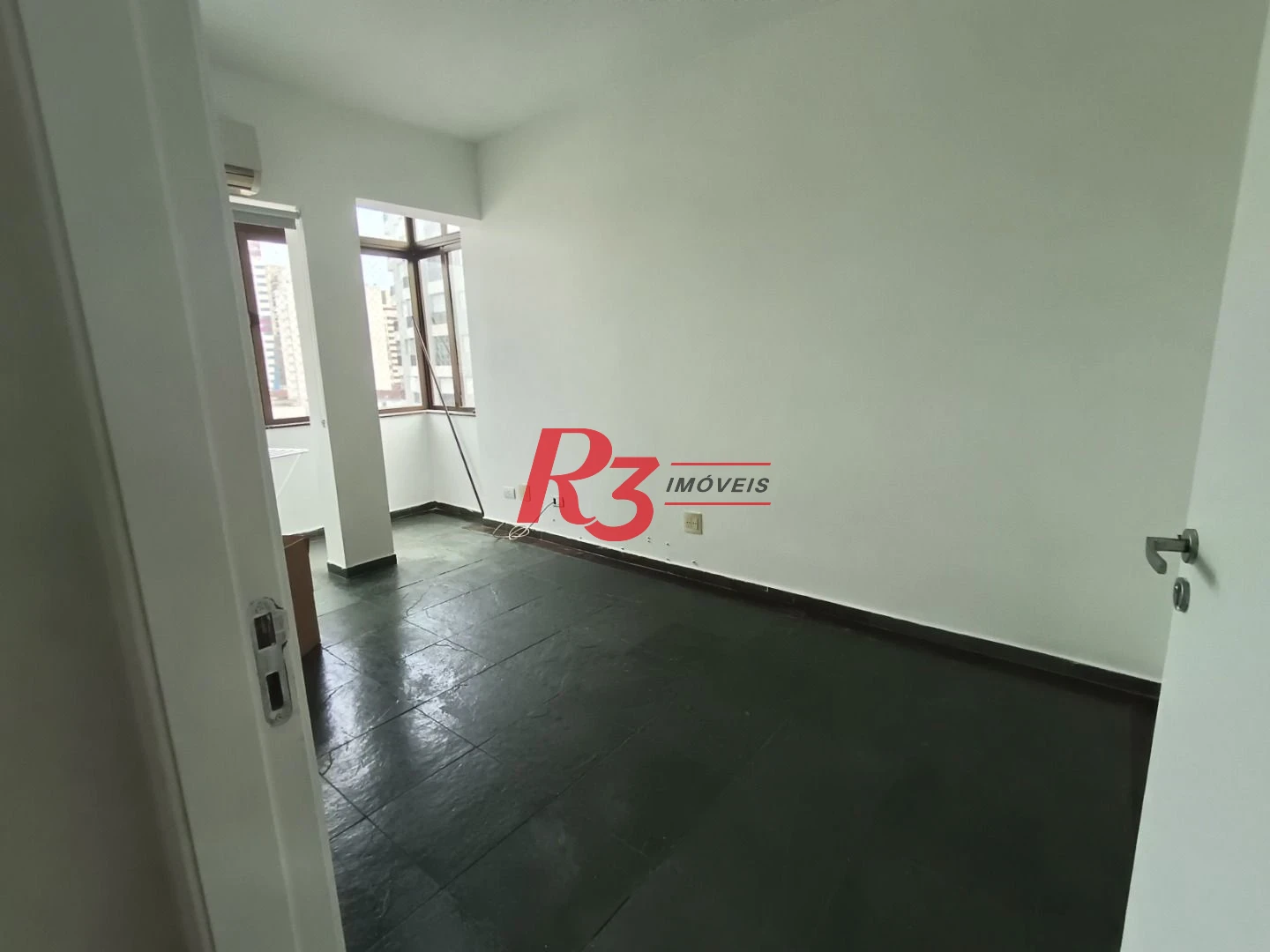 Apartamento, 86 m² - venda por R$ 860.000,00 ou aluguel por R$ 4.800,00/mês - Gonzaga - Santos/SP