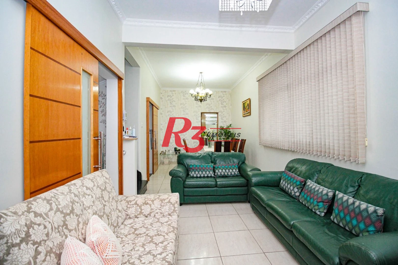 Sobrado com 4 dormitórios à venda, 150 m² por R$ 2.000.000,00 - Gonzaga - Santos/SP